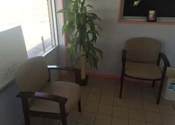 Daniel Boone Motor Inn hotel thumbnail 8