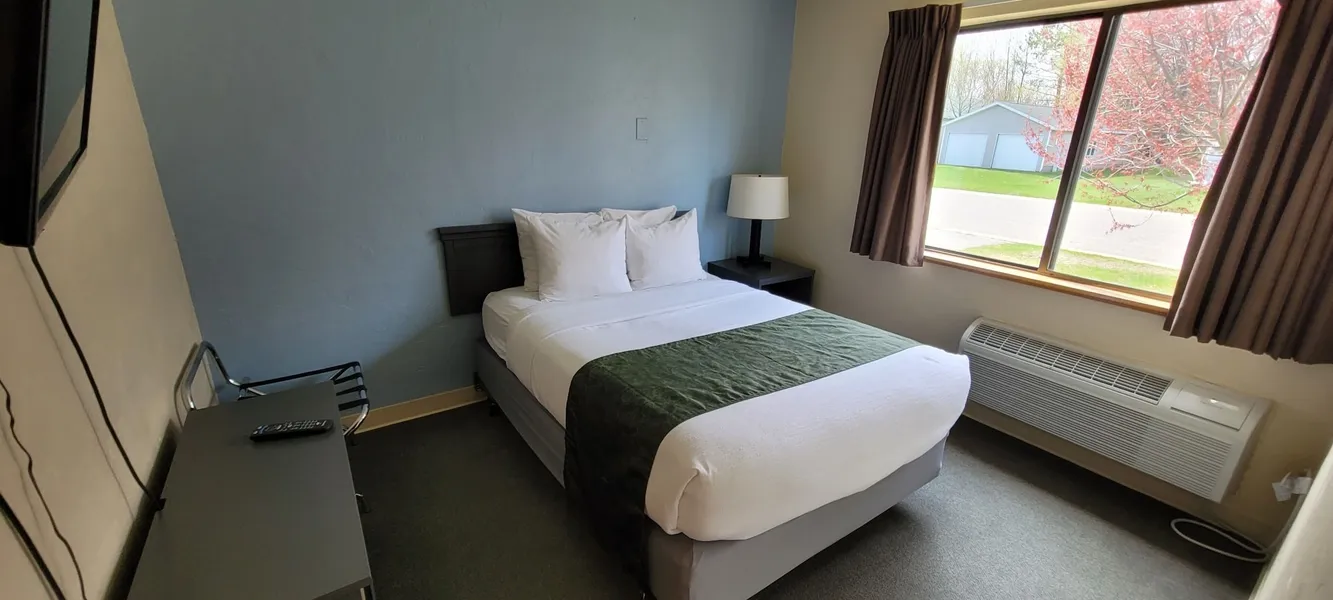 Pictured Rocks Inn & Suites hotel detail image 6