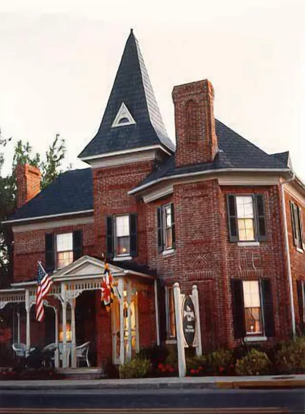 Parsonage Inn hotel detail image 2