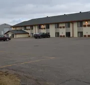 Super 8 by Wyndham Devils Lake hotel detail image 3
