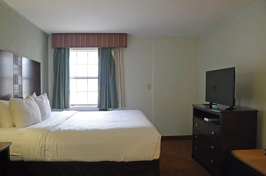 Quality Inn & Suites Covington hotel detail image 6