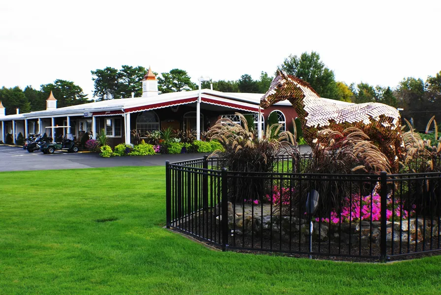 Landmark Motor Inn hotel detail image 2