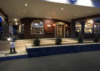Landmark Motor Inn hotel thumbnail 4