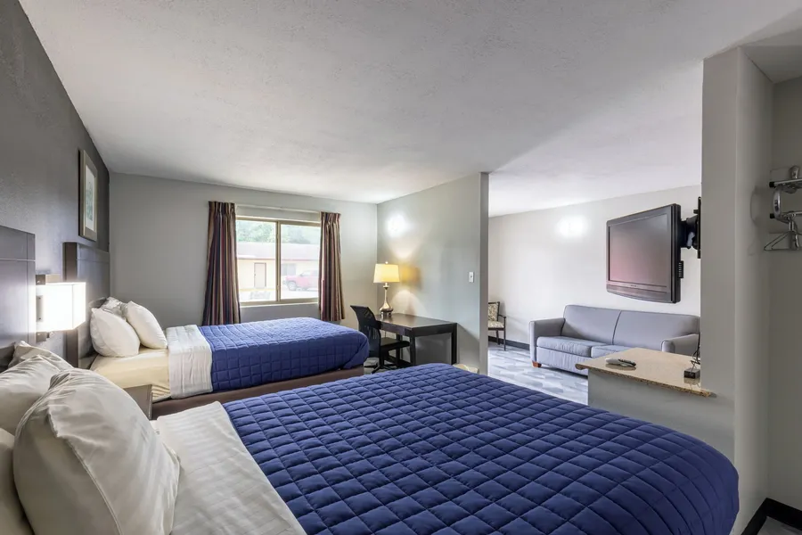 Freer Executive Inn and Studios hotel detail image 6