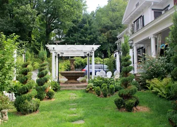 Bluefield Inn a Select Registry Propery hotel thumbnail 2