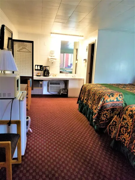 Town House Motor Inn hotel detail image 6