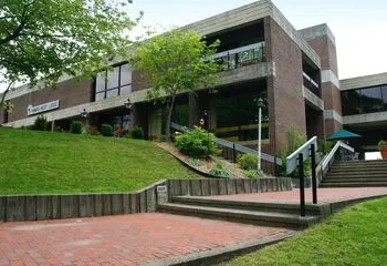 Hawks Nest State Park hotel thumbnail 2