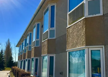 Bay Hill Inns & Suites, Neepawa hotel thumbnail 3