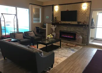 Bay Hill Inns & Suites, Neepawa hotel thumbnail 7