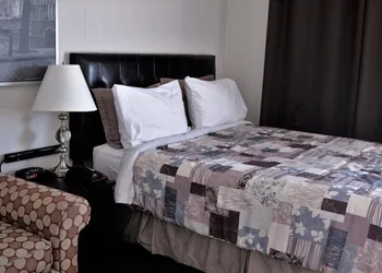 St. Paul Lodge hotel thumbnail 7