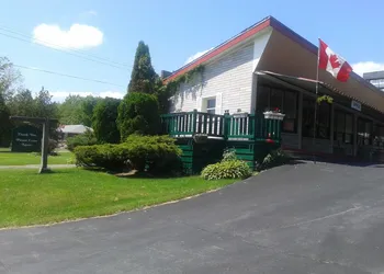 Capricorn Motel Royale Thousand Islands hotel thumbnail 3