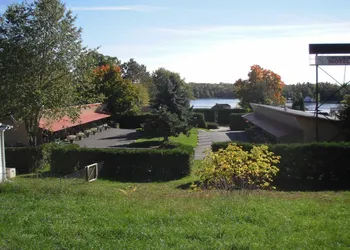 Capricorn Motel Royale Thousand Islands hotel thumbnail 7
