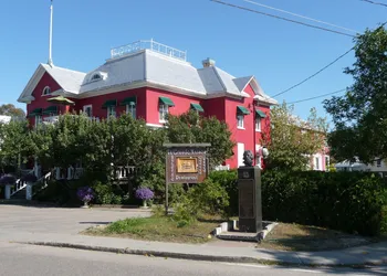 Auberge La Grande Maison hotel thumbnail 3