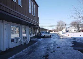 Motel Rive du Lac hotel thumbnail 2