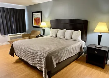 Kenora Motel hotel thumbnail 7