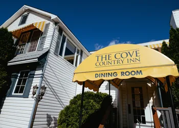 The Cove Inn hotel thumbnail 3