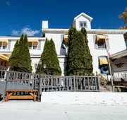 The Cove Inn hotel detail image 5