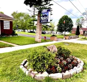 Park Place Motel & Suites hotel detail image 4
