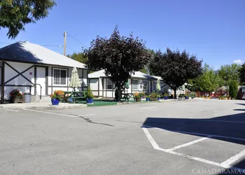 Rosedale Motel hotel thumbnail 3