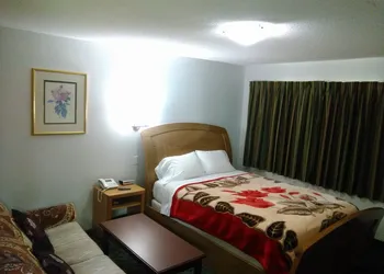Best Inn Motel hotel thumbnail 8