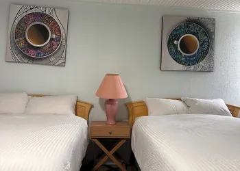 Beach Front Resort hotel thumbnail 5