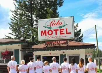 Lido Motel hotel thumbnail 3