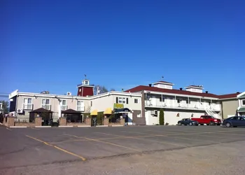 Motel le Phare hotel thumbnail 5