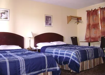 Orangeville Motel hotel thumbnail 4