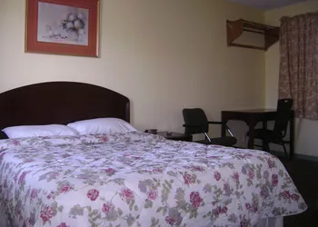 Orangeville Motel hotel thumbnail 6