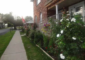 Two Rivers Bed and Breakfast hotel thumbnail 5