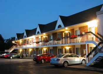 Niagara Falls Motor Lodge hotel thumbnail 8