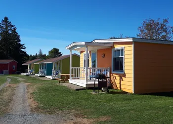 Atlantic View Motel and Cottages hotel thumbnail 4
