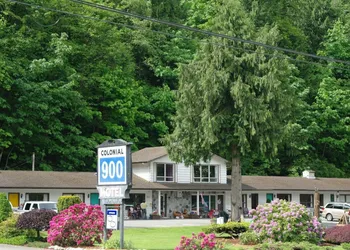 Colonial 900 Motel hotel thumbnail 3
