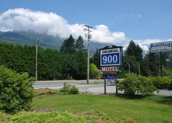 Colonial 900 Motel hotel thumbnail 4