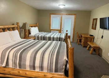 Lake-Vu Motel hotel thumbnail 3