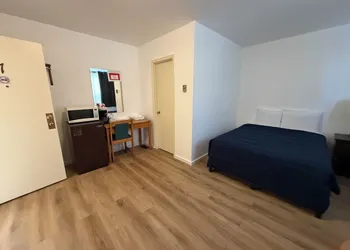 Lake-Vu Motel hotel thumbnail 8