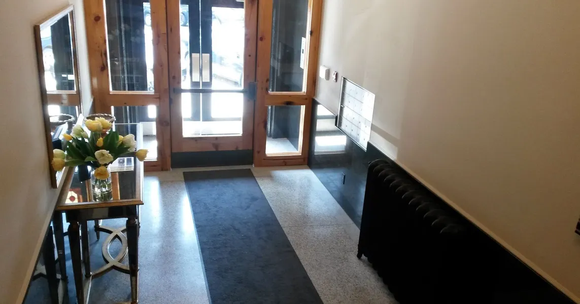 Western Hotel & Executive Suites hotel detail image 6