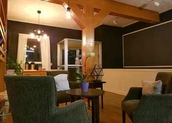 Silverwood Inn & Suites hotel thumbnail 2