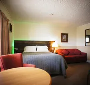 Silverwood Inn & Suites hotel detail image 5