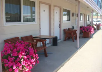 Red Coat Inn hotel thumbnail 7