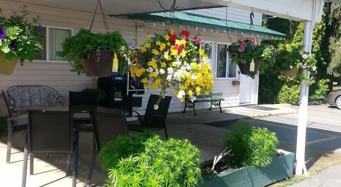 Clearwater Country Inn & RV Park hotel detail image 2