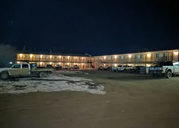 Aspen Motor Inn hotel thumbnail 3