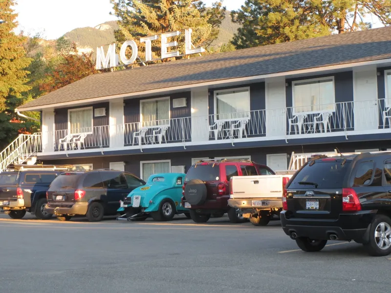 Round-Up Motel hotel detail image 2