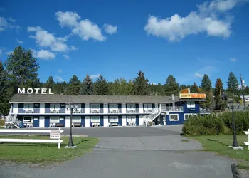 Round-Up Motel hotel thumbnail 5