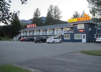 Round-Up Motel hotel thumbnail 7