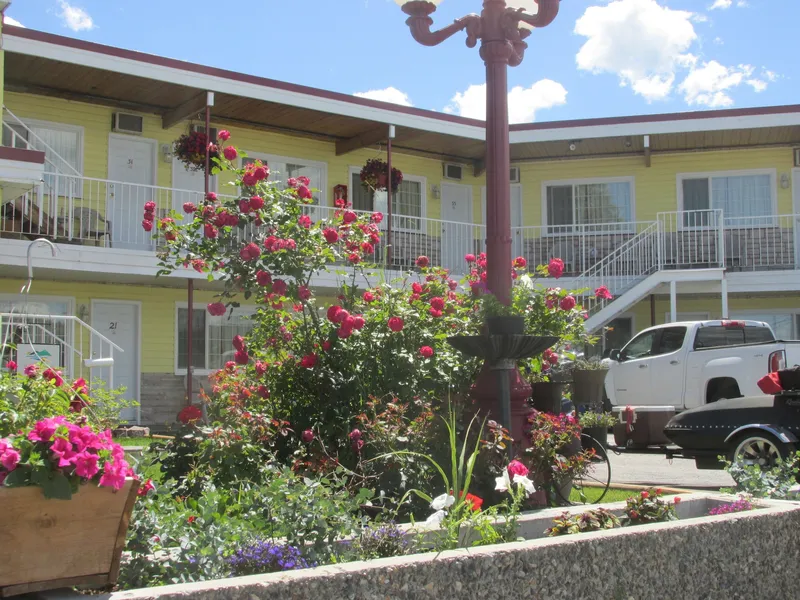 Travellers Motel hotel detail image 6