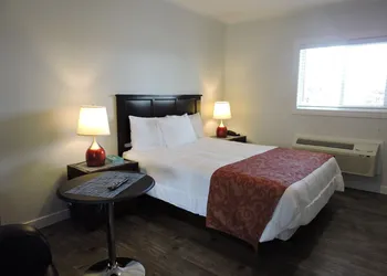 Almo Court Motel hotel thumbnail 5