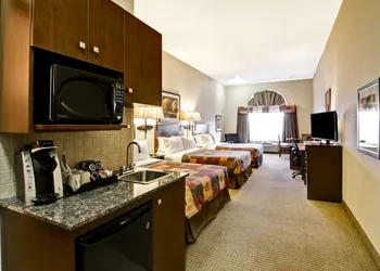 Canalta Hotel Camrose hotel thumbnail 5