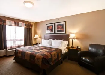 Canalta Hotel Camrose hotel thumbnail 6