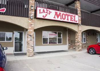 Lazy J Motel hotel thumbnail 3
